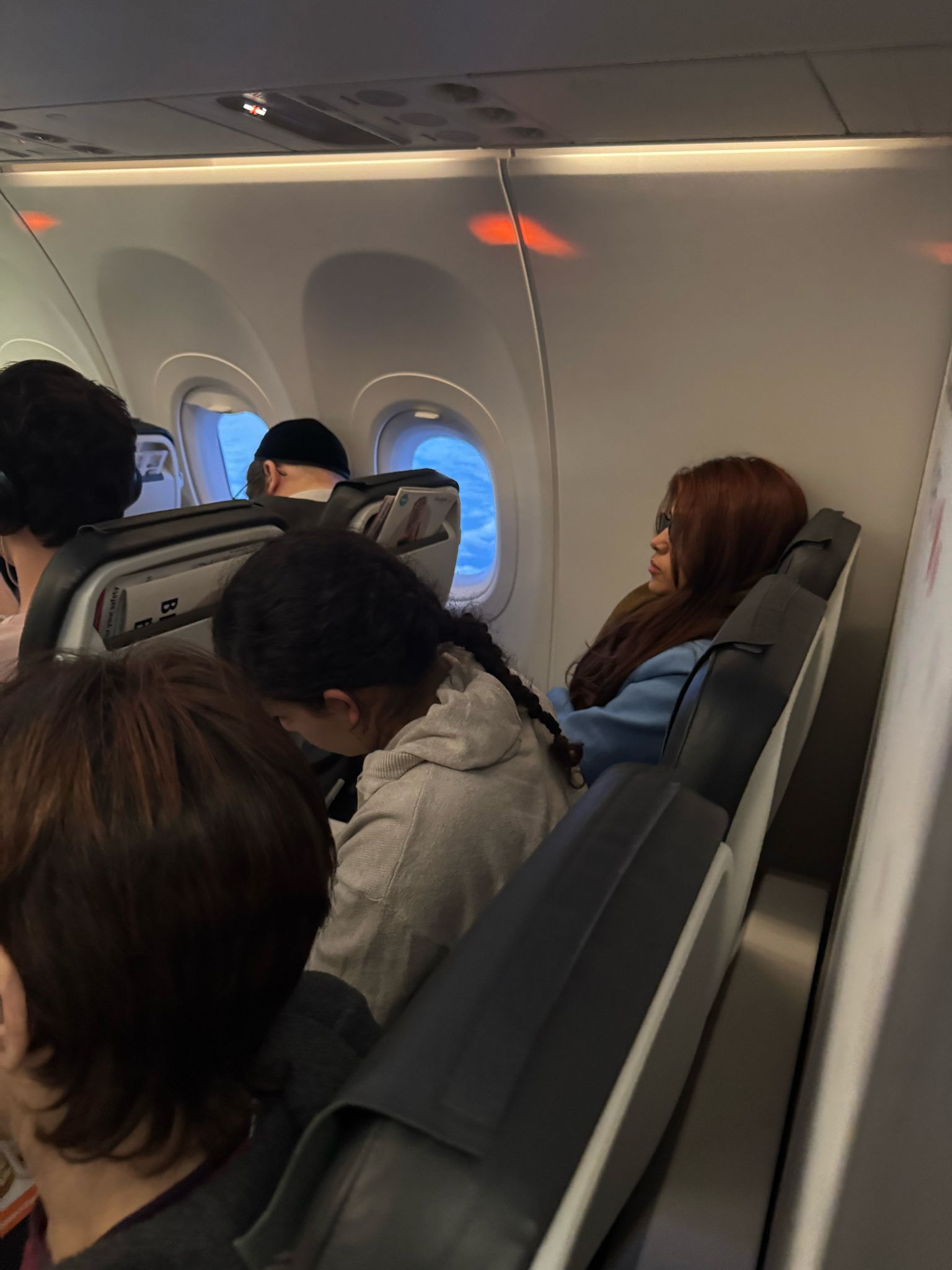 WhatsApp Image 2025-02-25 &agrave; 09.21.29_41576ecf.jpg (186 KB)